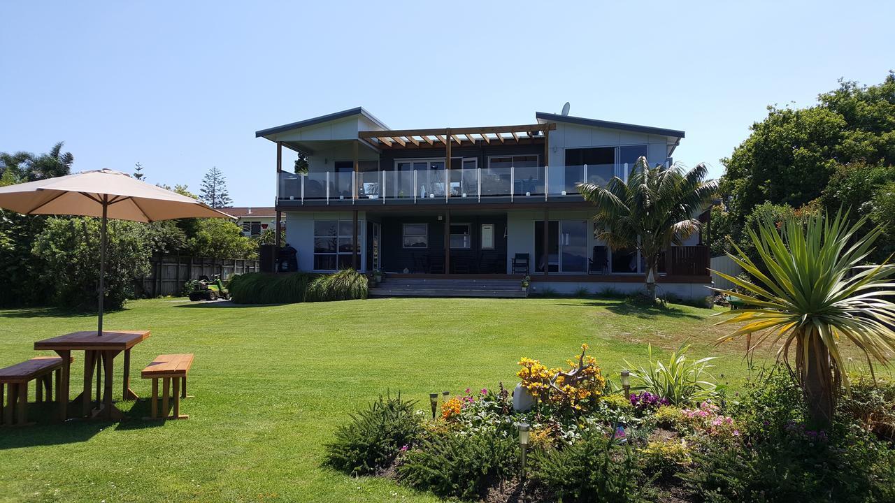 Athenree Waterside Accommodation Exterior photo